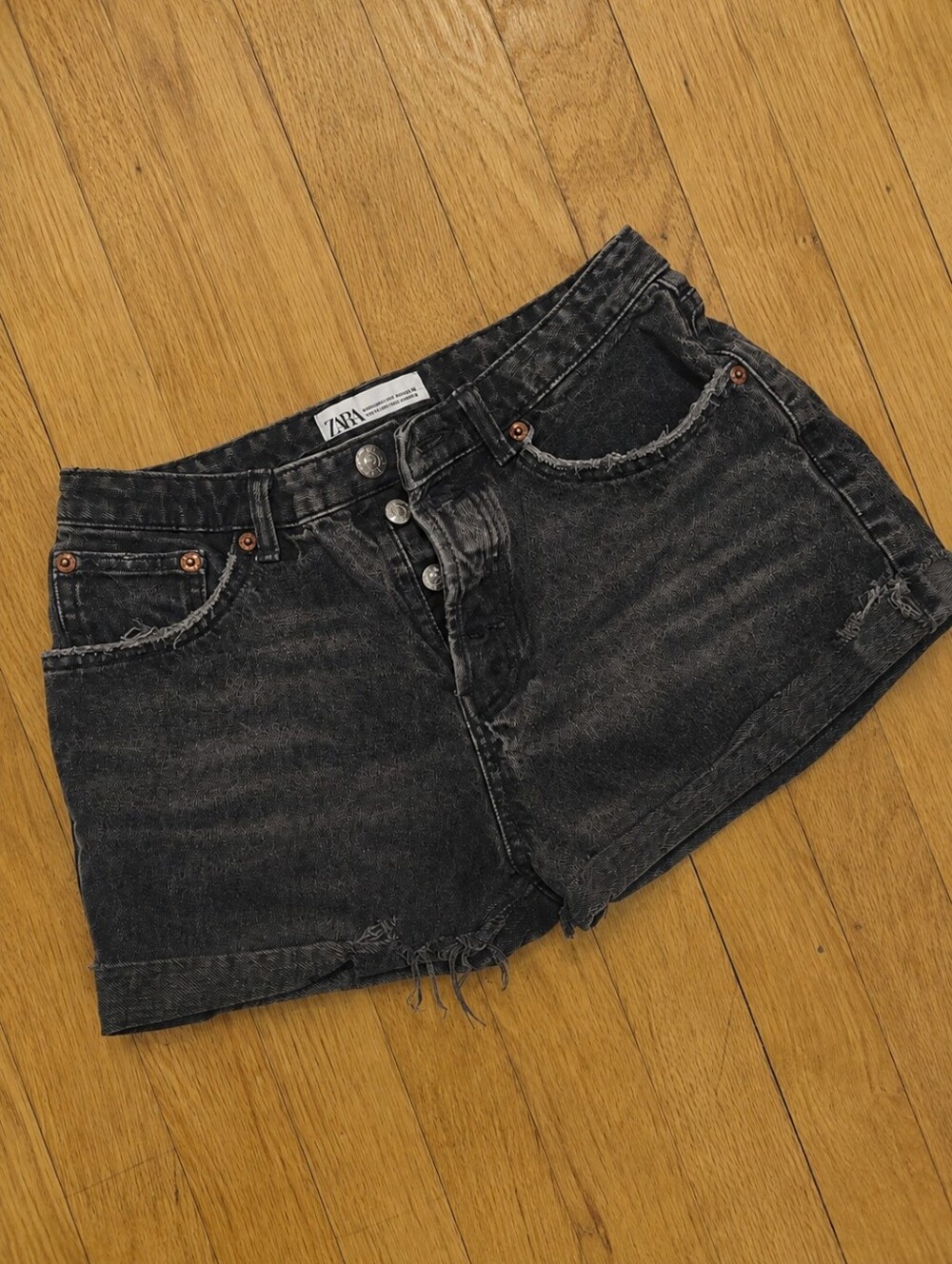 Zara Black Raw-Hem High-Waist Denim Shorts Size 4
